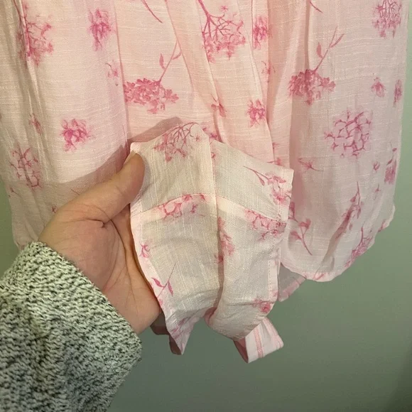 ARULA Pink Floral Puff-Sleeve Romper with Belt - Picture 7 of 9